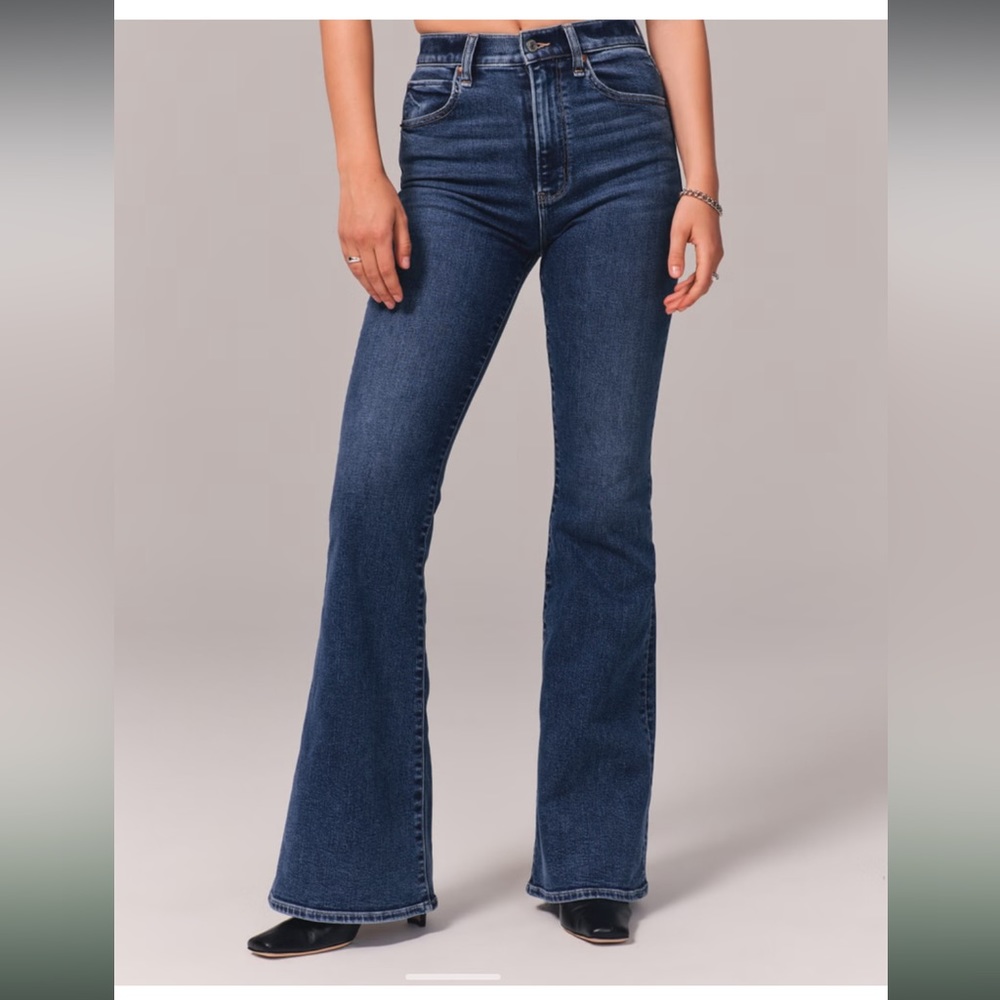 Abercrombie Ultra High Rise Flare jeans